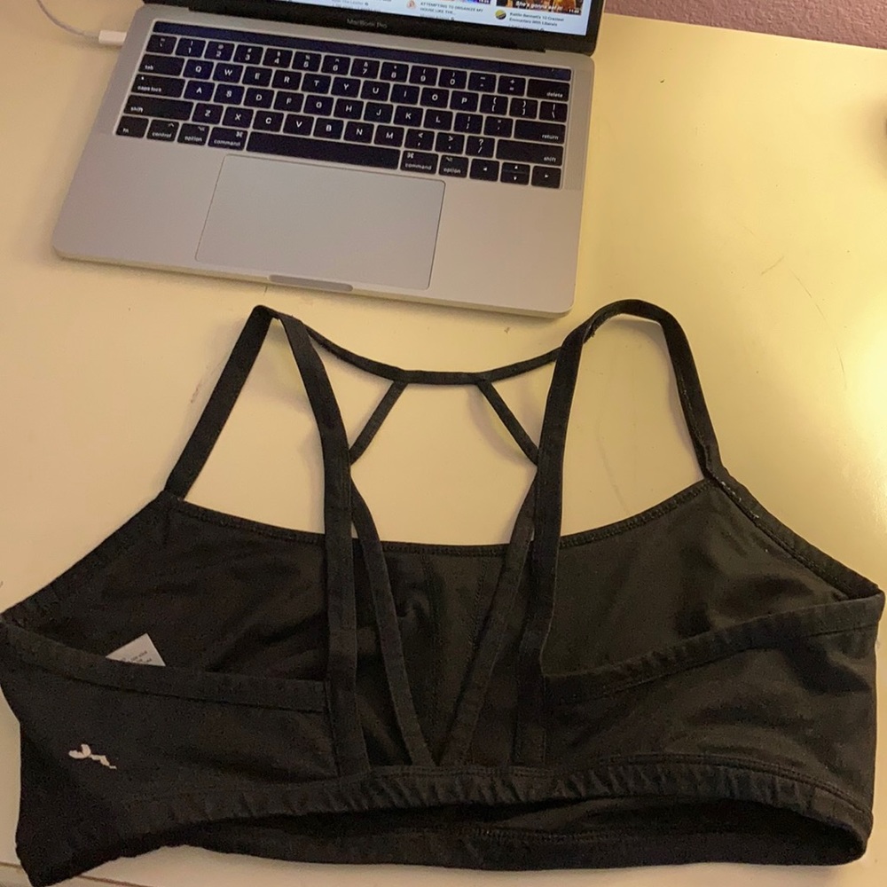 Sports bra - Picture 2 of 2